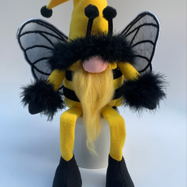 Bobbee Buzzin' - a loveable, hand made, collectable, Bee Gnome