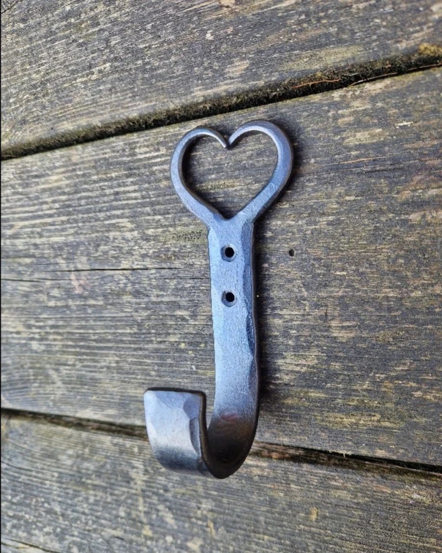 Love Heart Hook Hand Forged Cloakroom Wrought Iron Rustic Door Hook Coat Kitchen