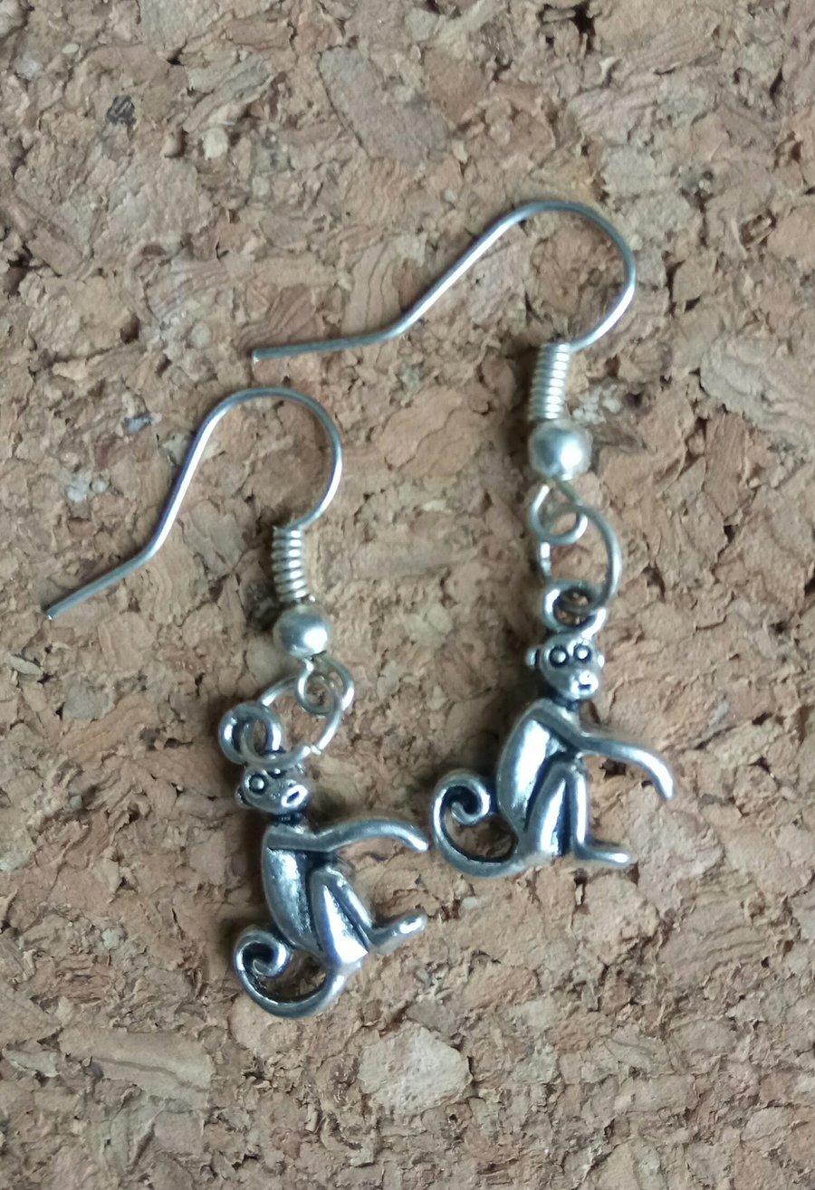  Tibetan Silver Cheeky Monkey Earrings