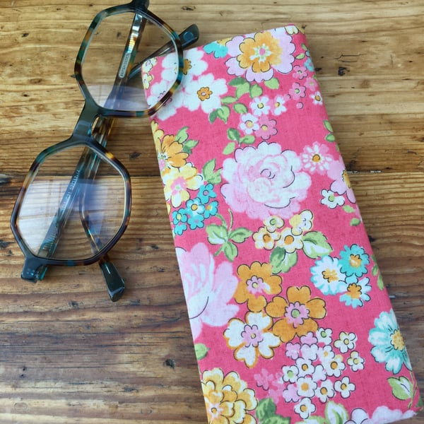 Glasses case - Pink floral glasses case - Spring flowers cotton glasses case