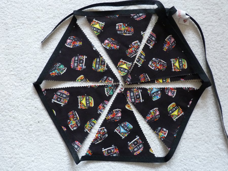 Black VW Camper Lined Bunting. 3.5 m in length and 12 flags. Cream  Backing.