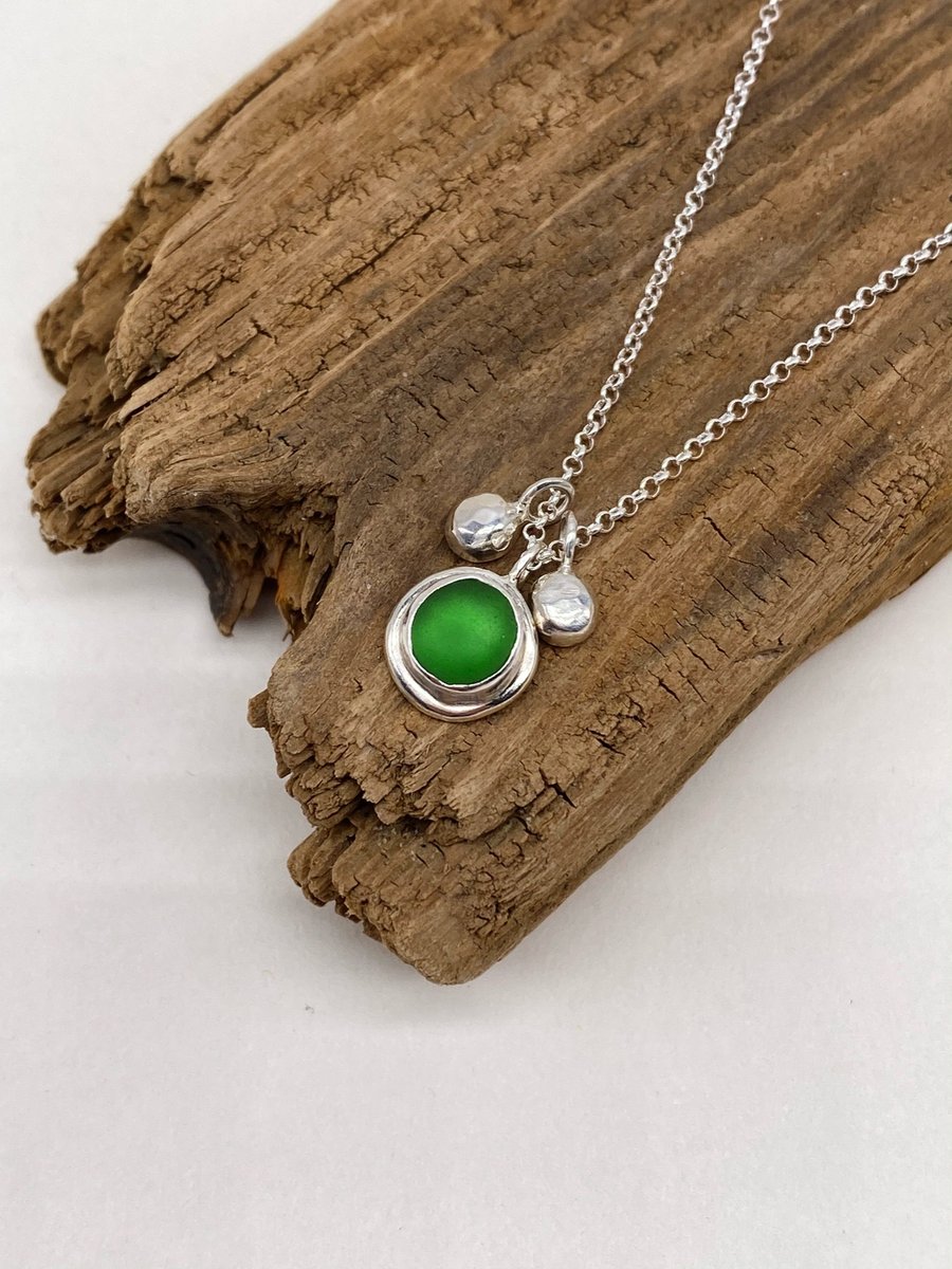 Gorgeous Green Sea Glass and Pebble Necklace