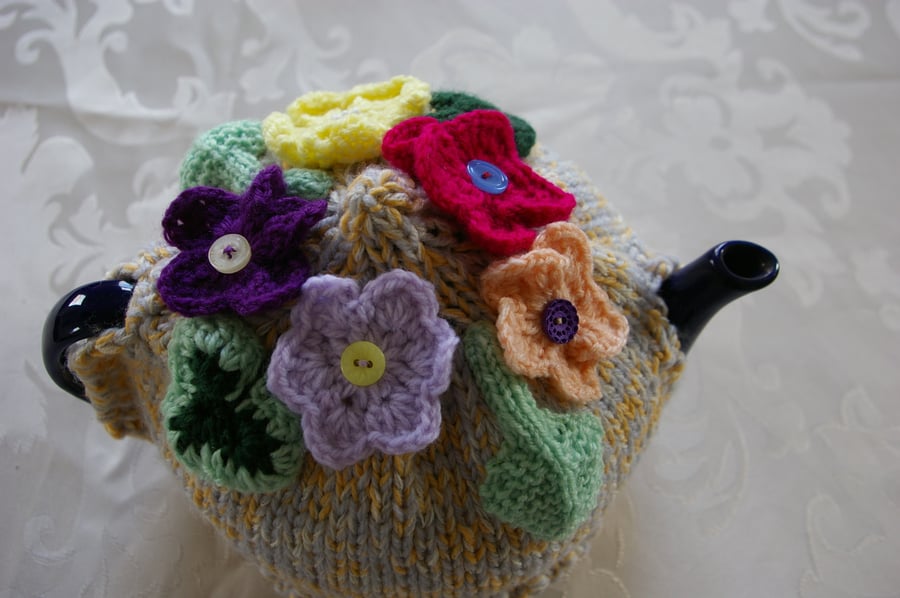 Cosy Teapot cosy hand knitted  - flowers
