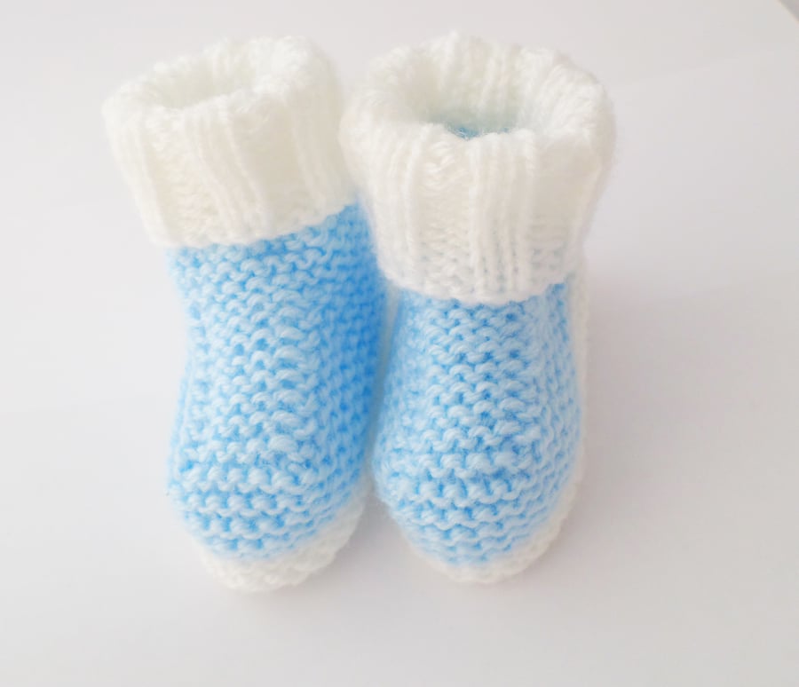 Hand knitted baby booties white and blue 0-3 months