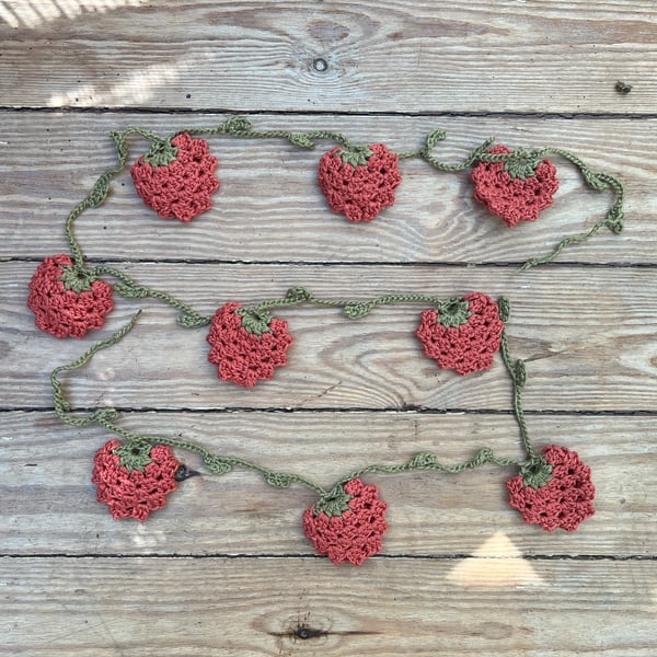 Handmade Vintage Raspberry Crochet Bunting - Nine Raspberries