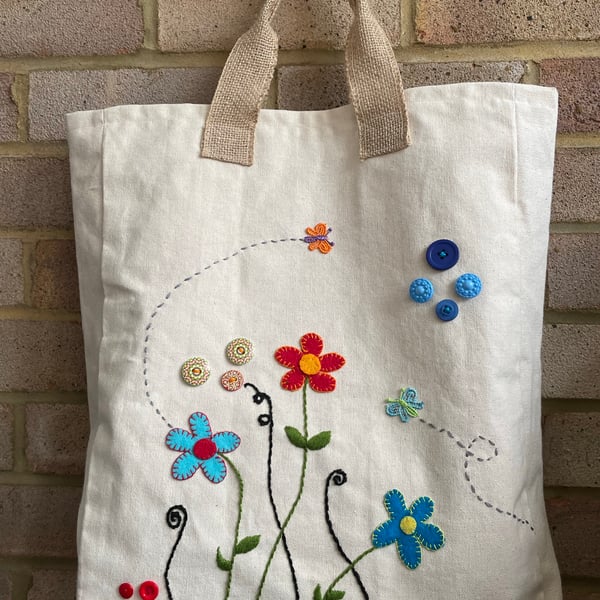 Flower button canvas bag