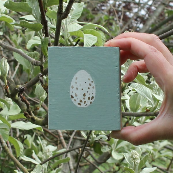 Blue tit egg - original acrylic painting