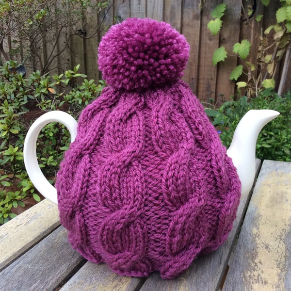 Special order for Sally, Cable Tea Cosy stripes in red white for a 10 cup pot