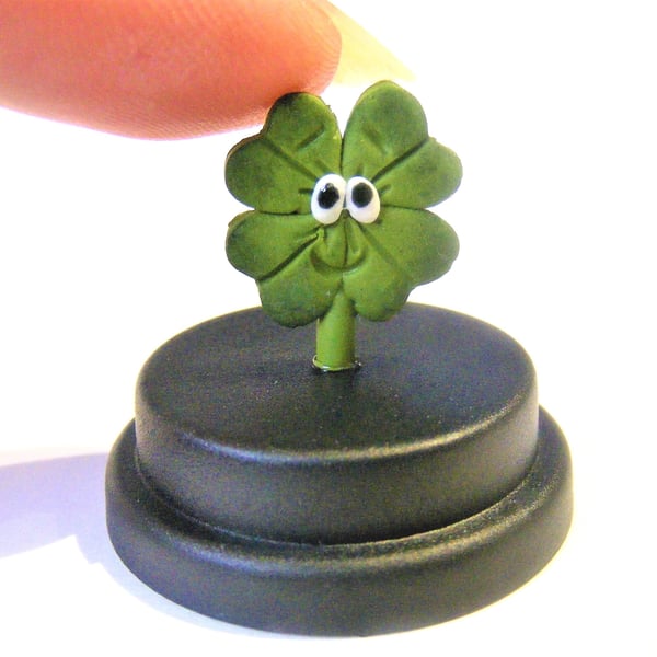 Pet Four Leaf Clover, 4 leaf clover, Lucky charm, Good luck gift, Novelty gift, 
