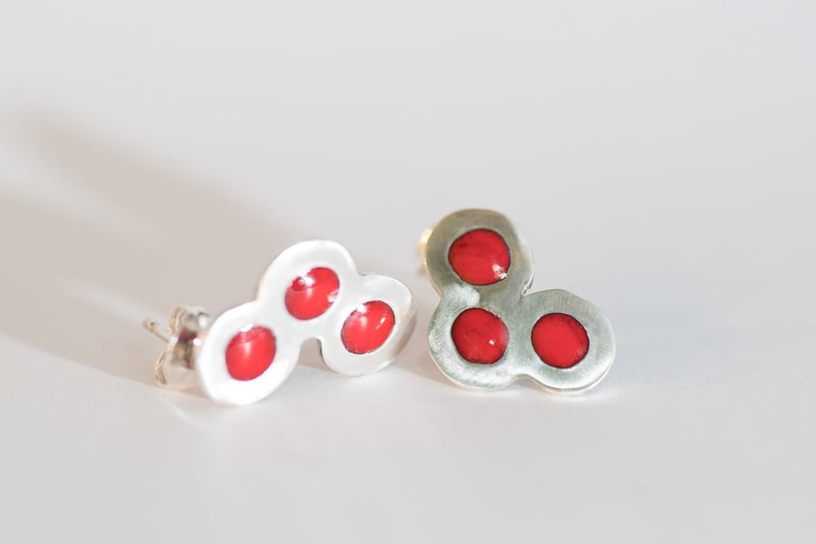 Enamelled Lychee Studs, Red fruits studs