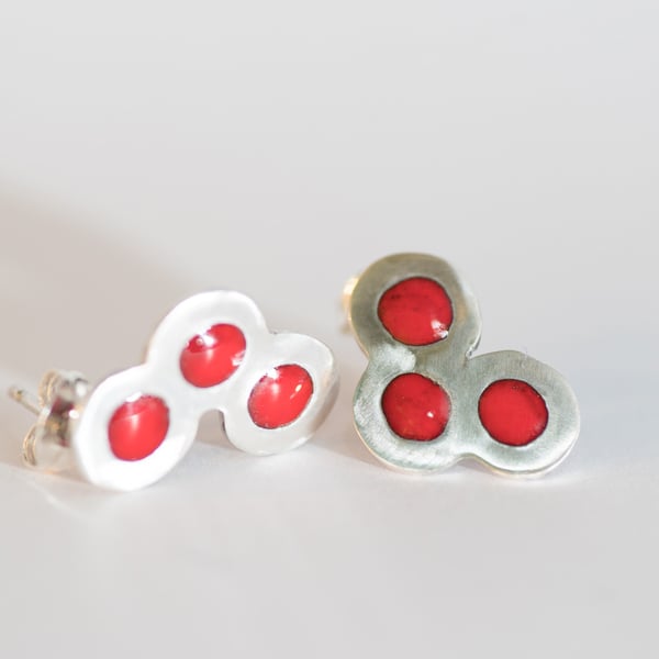 Enamelled Lychee Studs, Red fruits studs