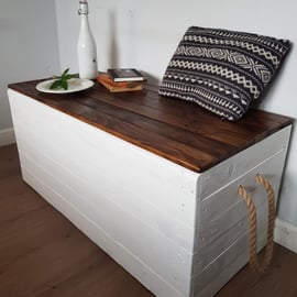 The "Scandi" rustic trunk handmade from reclaimed wood