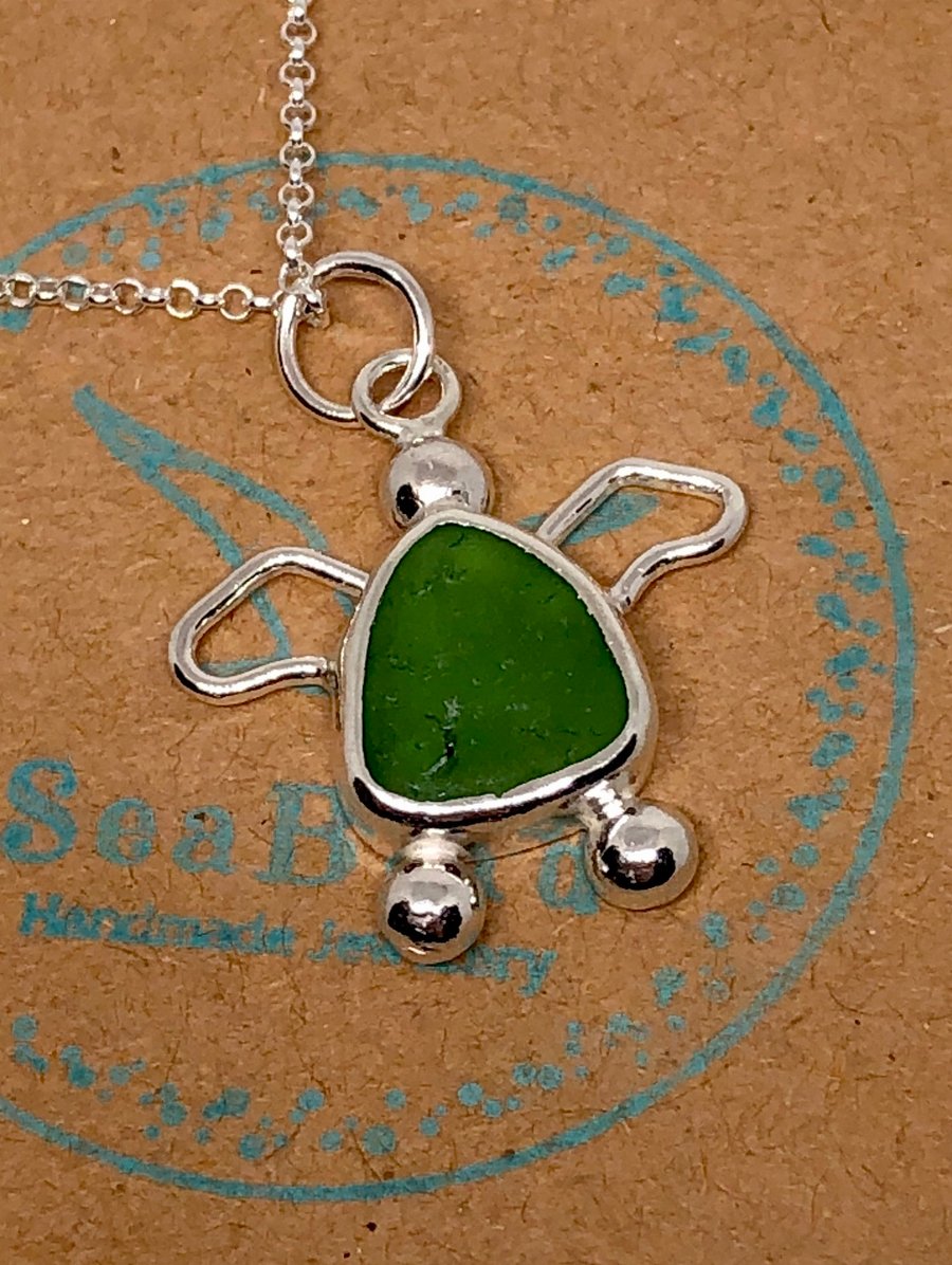 Emerald Green Sea Glass and Sterling Silver Turtle Pendant - 1099