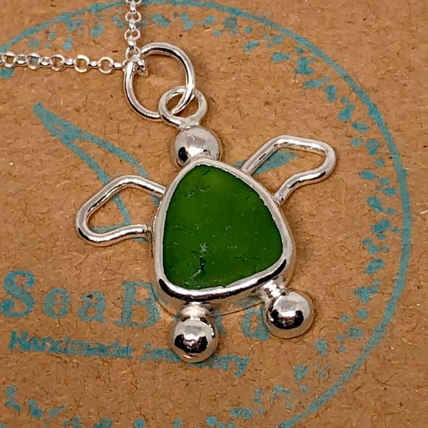 Emerald Green Sea Glass and Sterling Silver Turtle Pendant - 1099