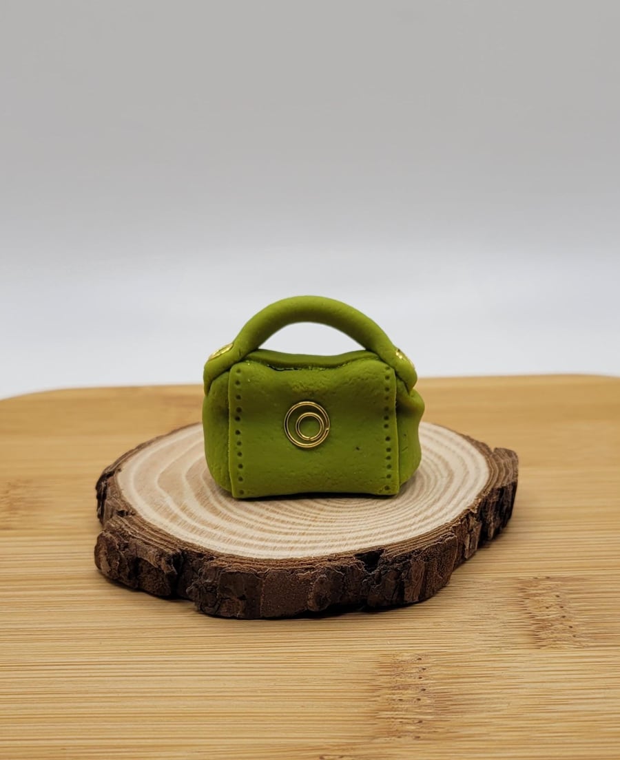 Handmade Polymer Clay Handbag, 1:12 Dollhouse Accessory, Miniature Purse Cake To