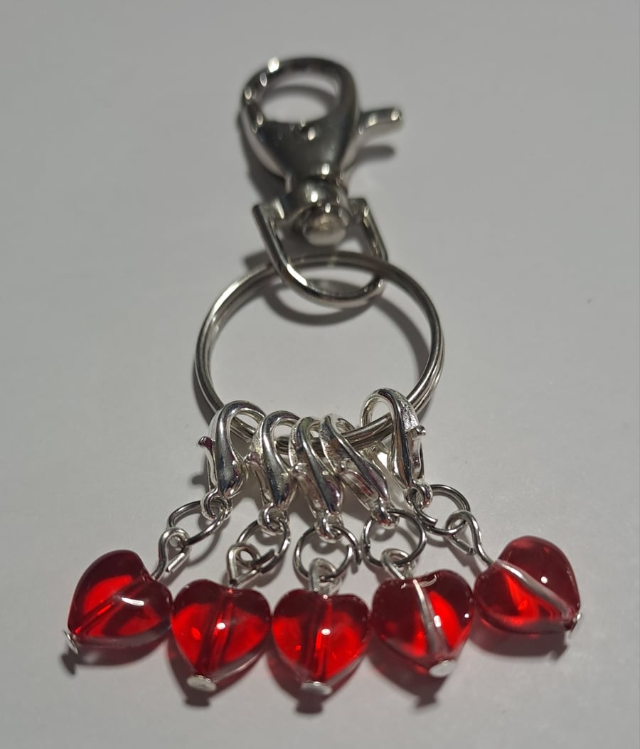 red heart stitch marker set