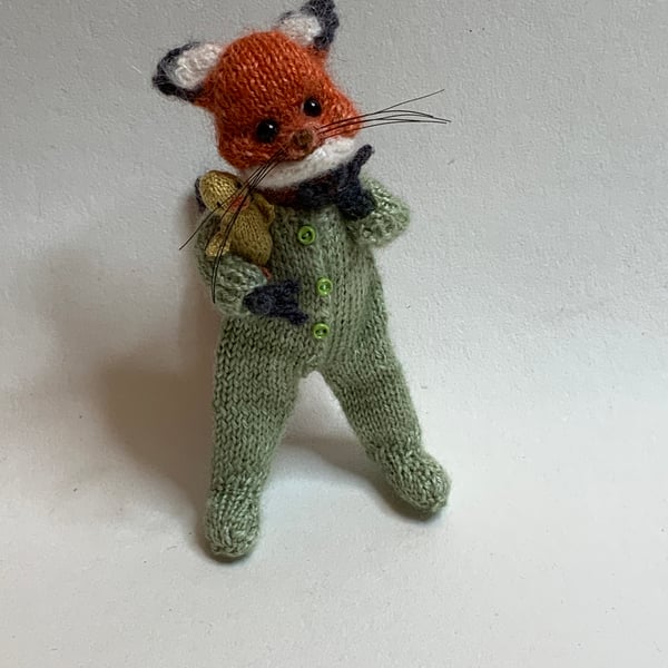 Tiny Hand Knitted Fox Cub - Dot Pebbles Pattern