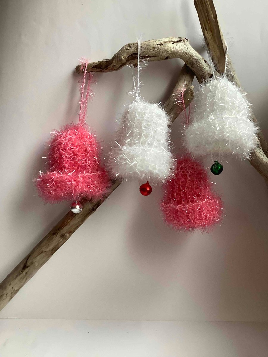 Set of 4 Jingle knitted bells