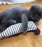 Cat toys & gifts - The kitty cuddle collection, a gift box of handmade cat toys - Image 4
