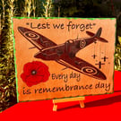 Lest we forget wooden plaque 