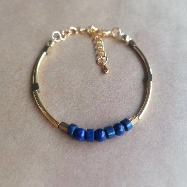 Lapis Lazuli ball and disc bracelet 