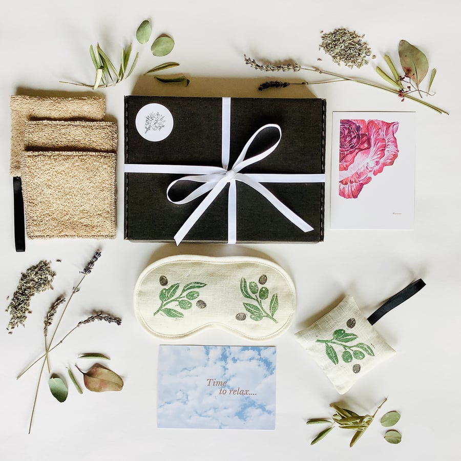 Spa Gift Set; Lavender Spa Relaxation Gift Box