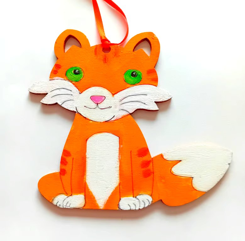 ginger kitty cat shape  in wood for your tree