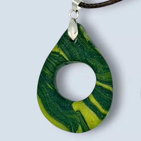 Green and Golden Yellow Marbled Glasses Holder Necklace Teardrop Pendant