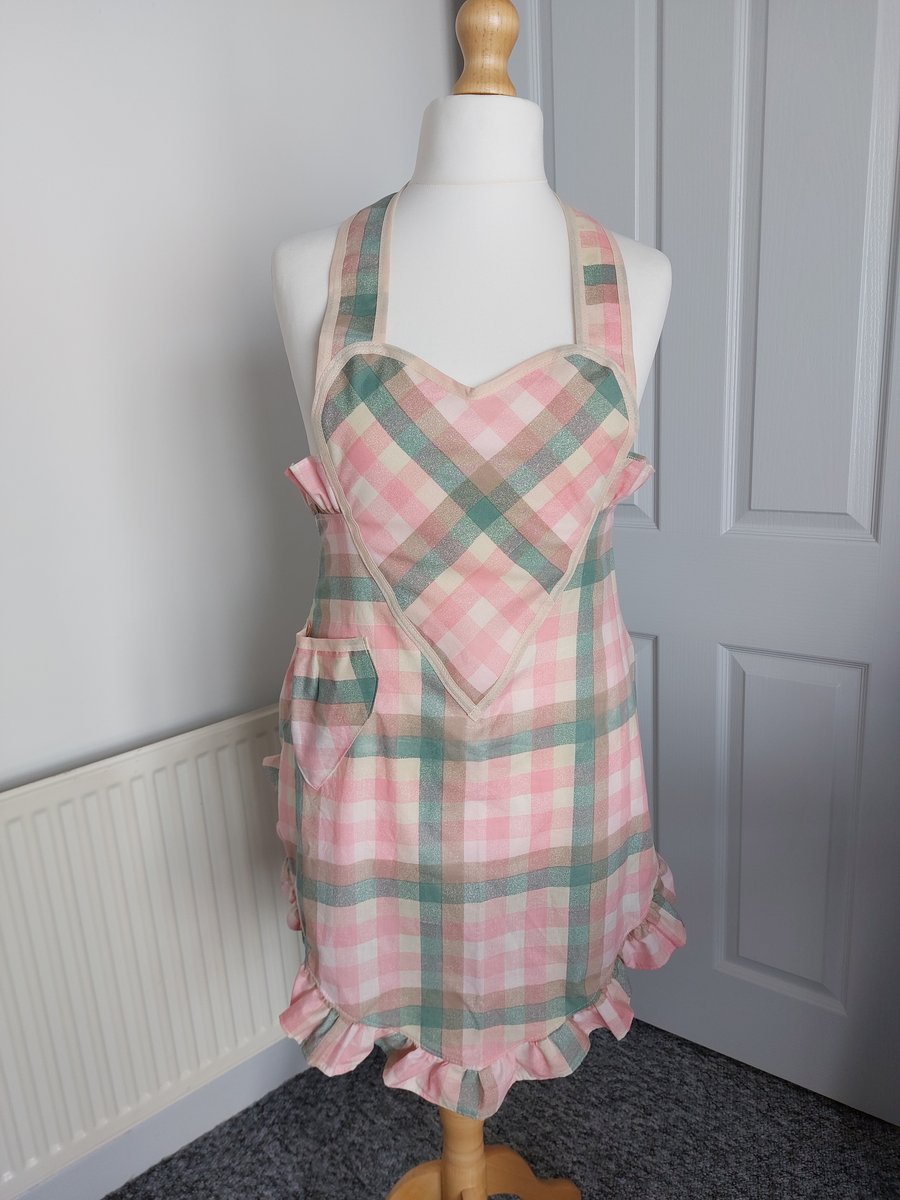 1940's retro style sweetheart apron 