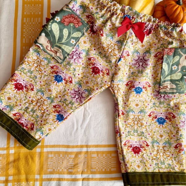 Treasure Seeker Slacks - Vintage Floral Trousers.