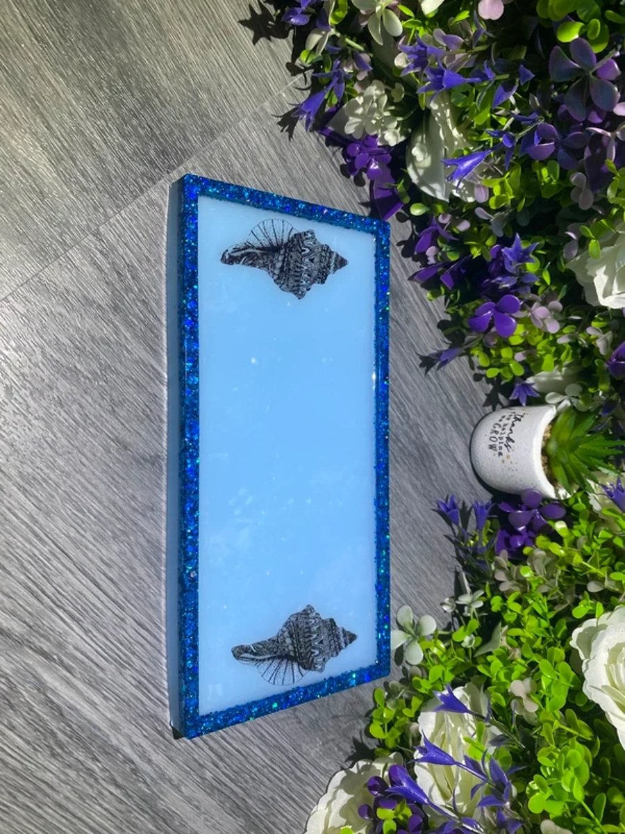 large rectangular tray