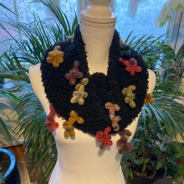 Cozy crochet shabby warmer tubular wrap black shawlwoman accessoriesChristmas gi