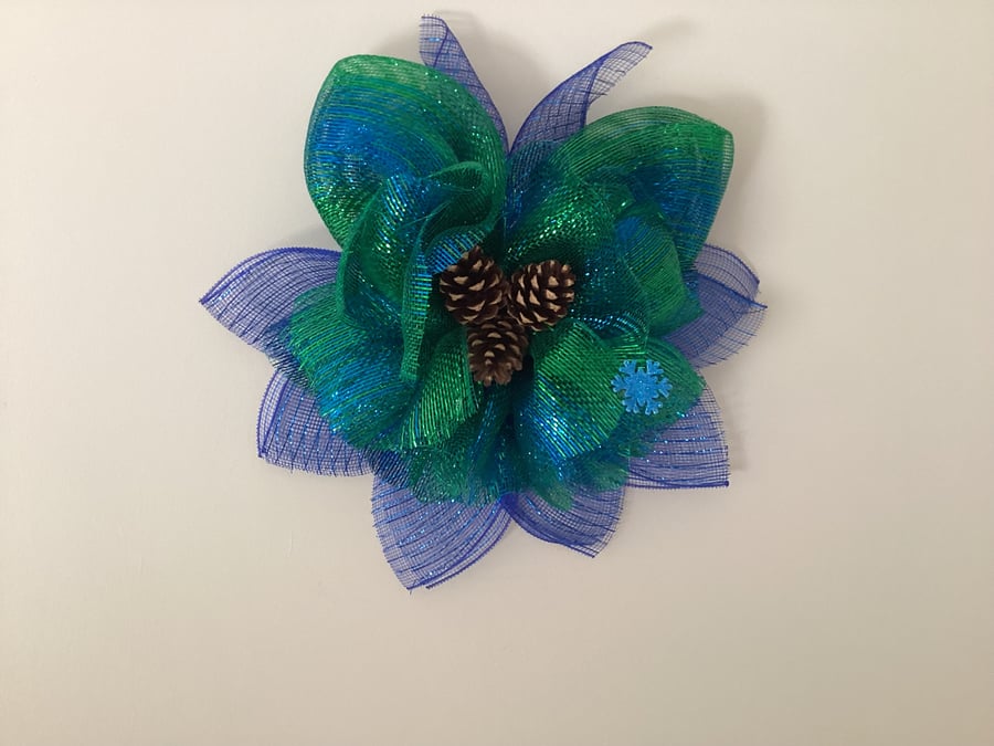 Medium deco mesh wreath