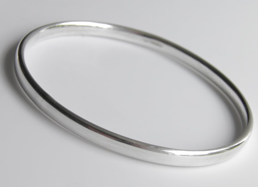 Sterling Silver Oval Wire Bangle Large