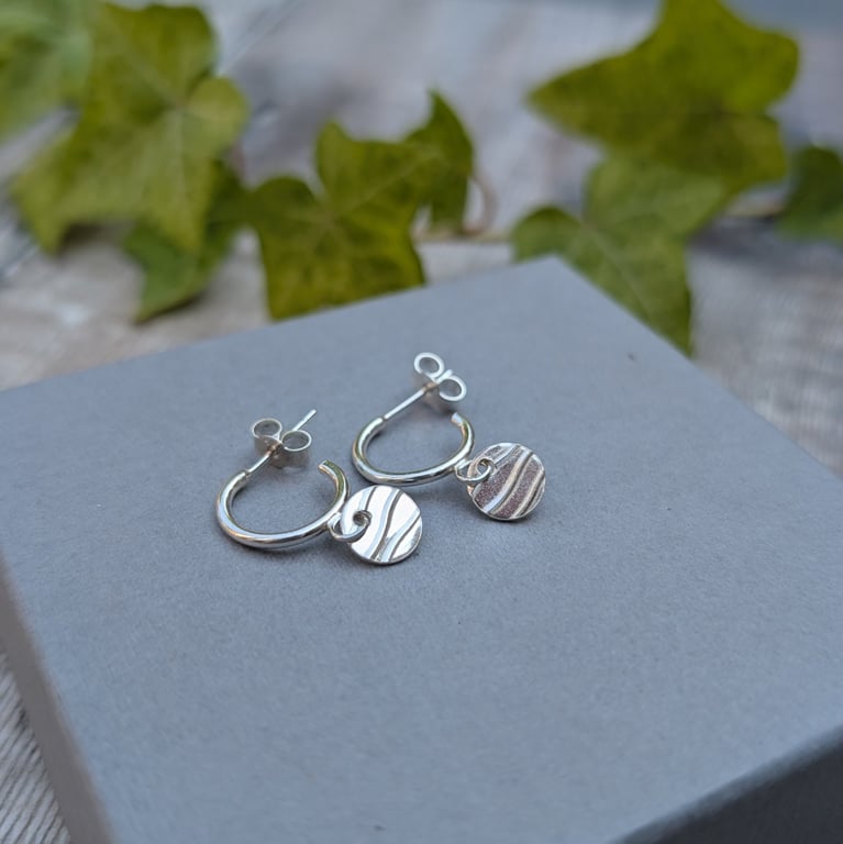 Sterling Silver Disc Drop Hoop Earrings – JBJ3042
