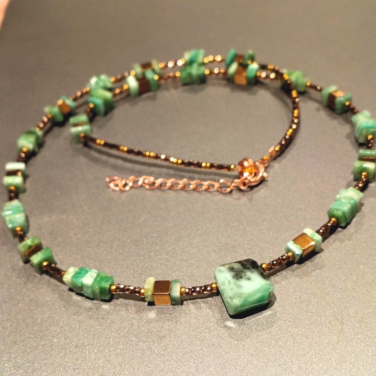 Natural Emerald Gemstone Cube Necklace With Bronze Beads 20 - 22 Inch