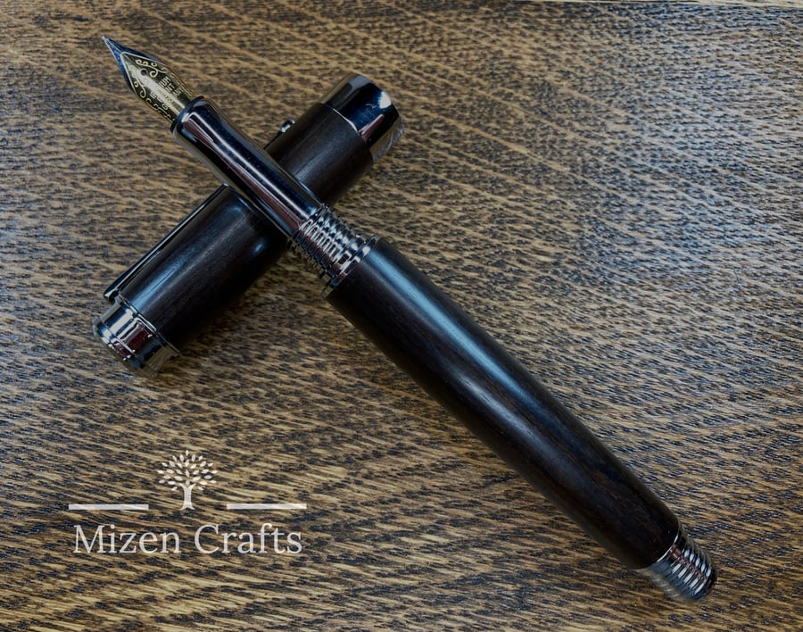 Handmade Rosewood Leveche Fountain Pen