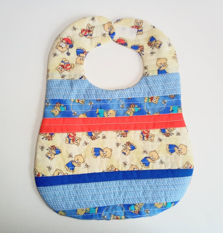Reversible Patchwork bib, quilted Bib, Teddy Bears bib, baby gift, ooak