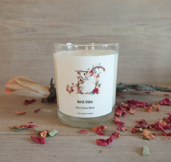 Rose Vida – Rose Musk Soy Candle