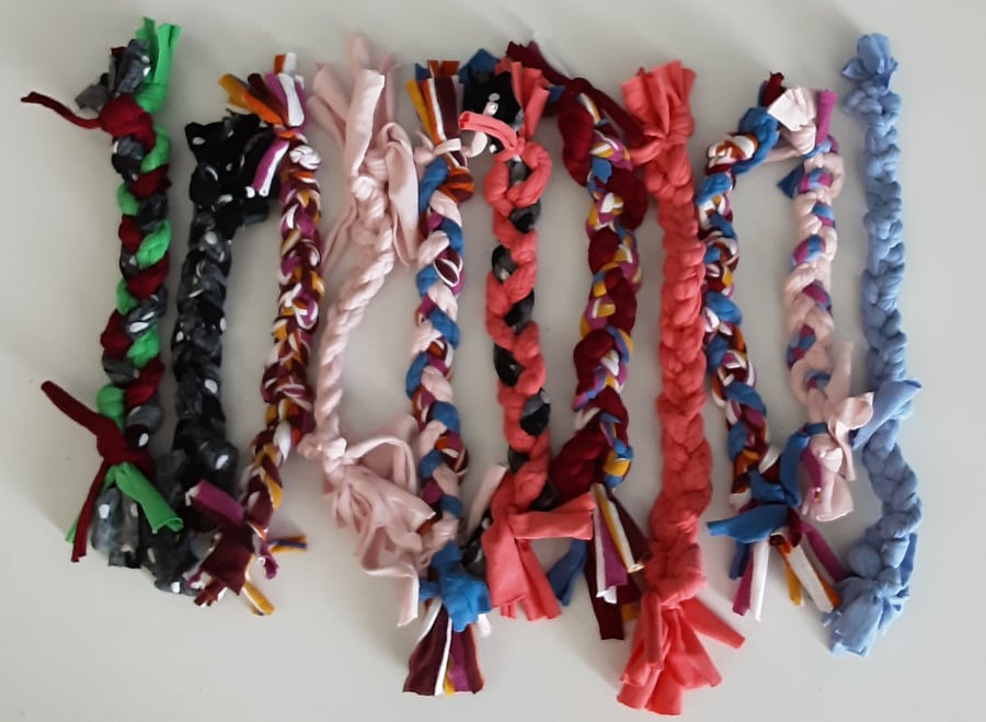 Set of 2 T shirt Dog Toys