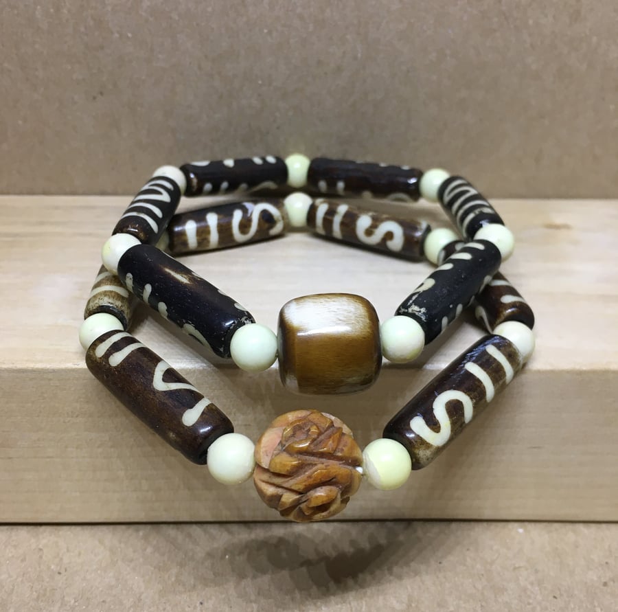 Beautiful set of Two Vintage Bone Beads Elasticated Couple Bracelet - Upcycled 