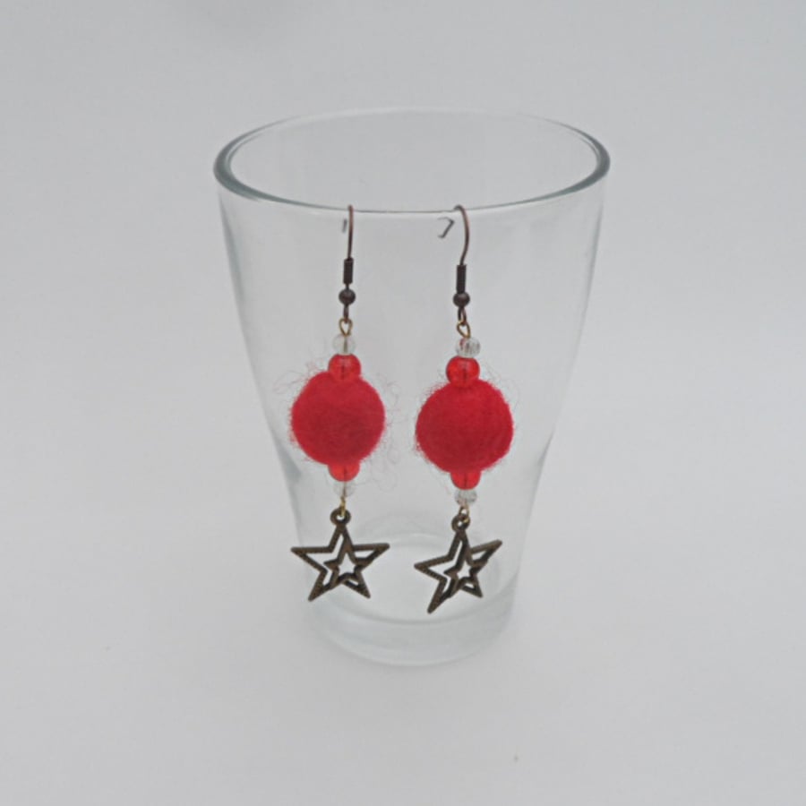Novelty Christmas Earrings - red felted ball and star