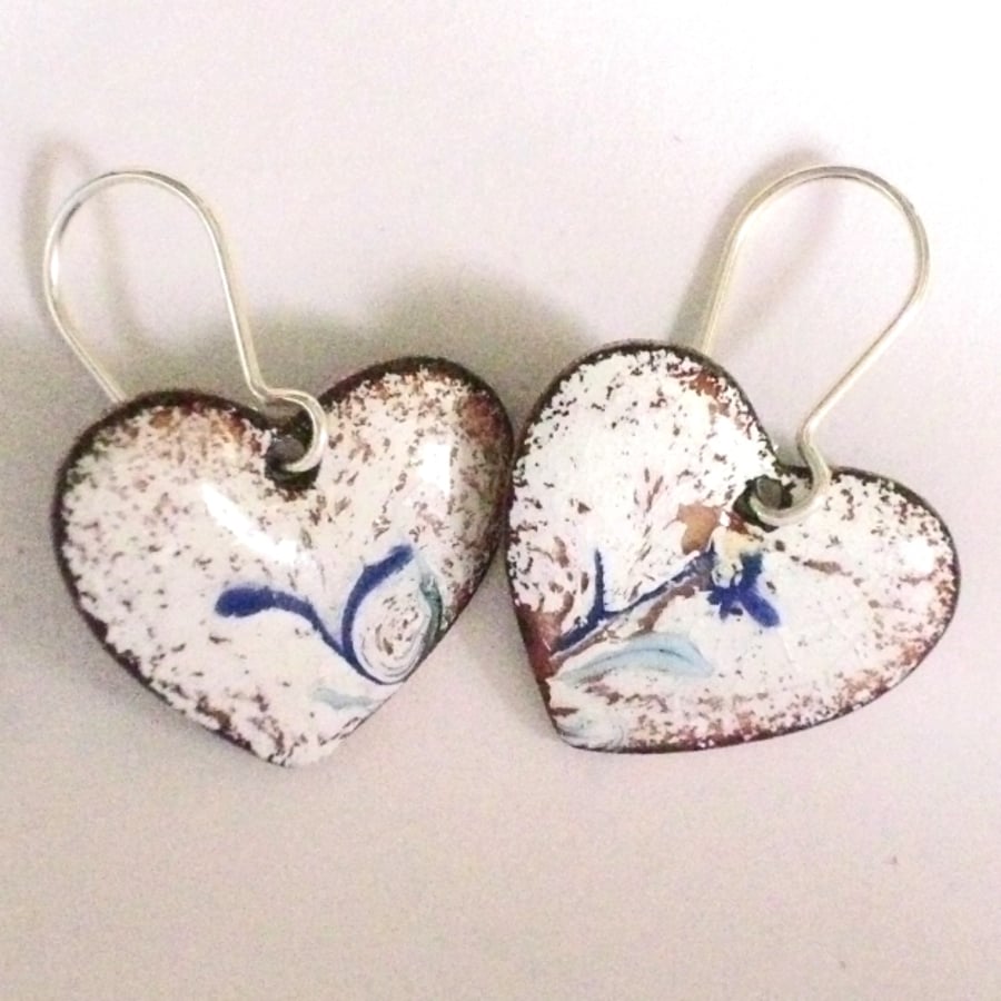 earrings - heart: scrolled blue on white over clear enamel