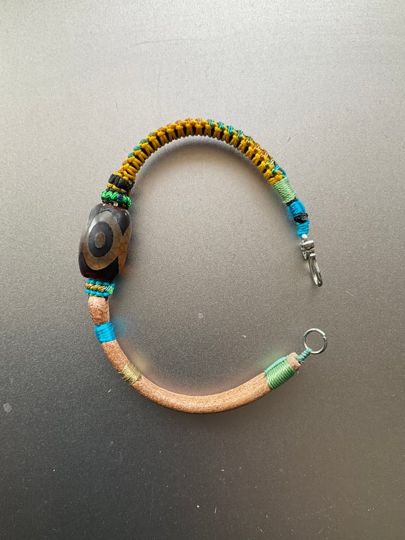 Handmade Men's bracelet Tibet Dzi Agate Chunky (wrist size 20.5cm)