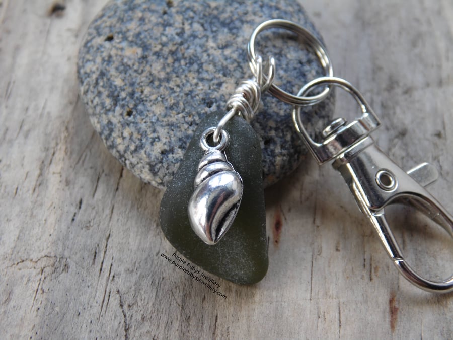 Olive Green Cornish Sea Glass with Seashell Charm Bag Charm Keyring K457