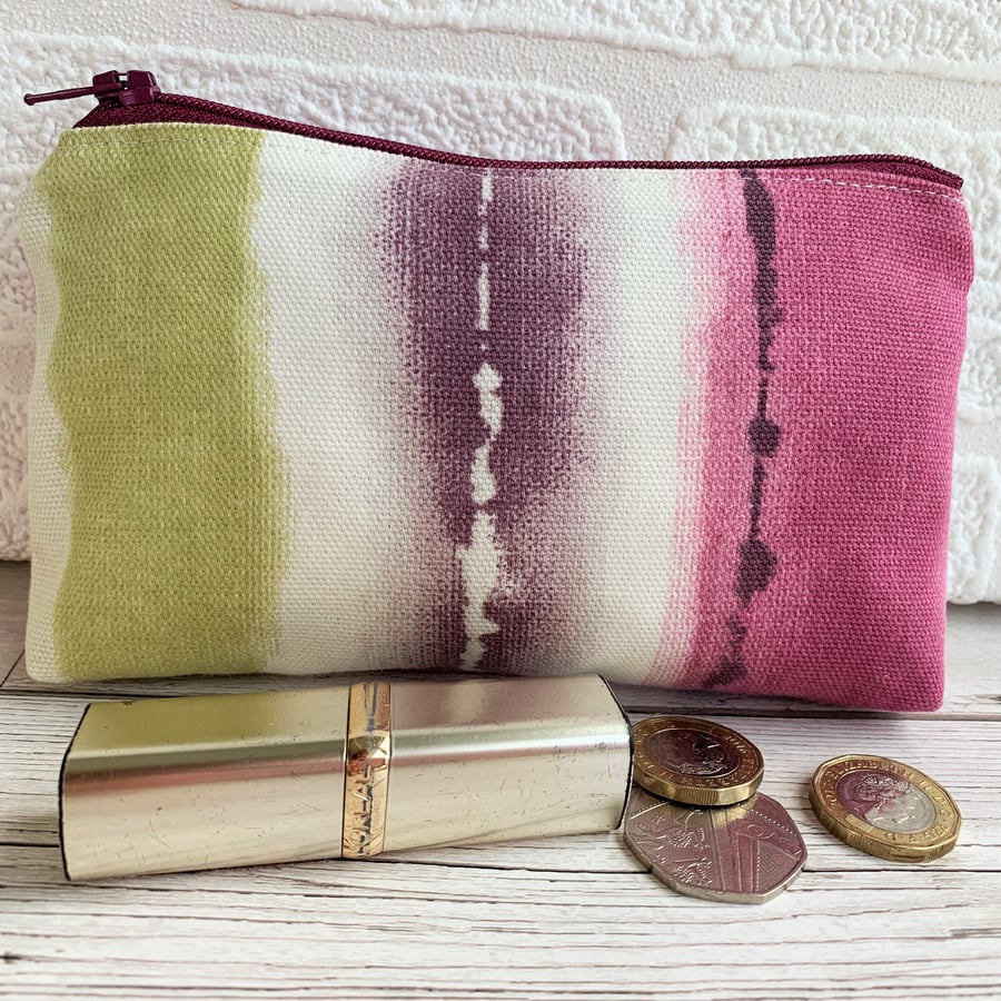 Large purse, coin purse with wide patterned stripes