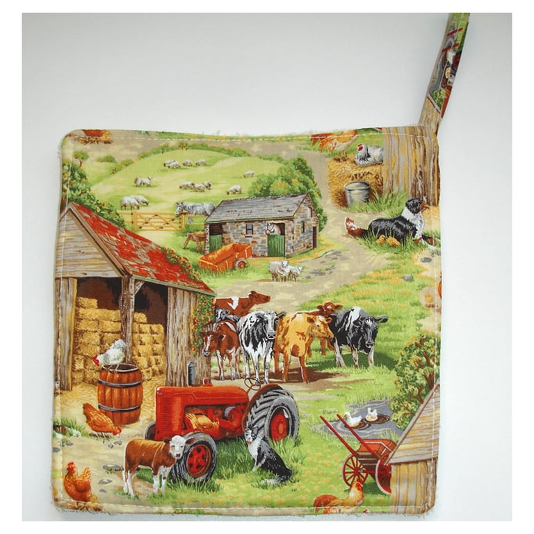 Farmyard Pot Holder Oven Grab Pad Kitchen Mat Cows Potholder Tractor