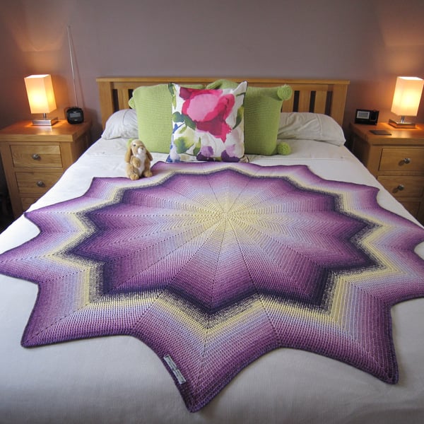 Crochet Purple bed throw, sofa throw, lemon, lilac, large, Star Shape