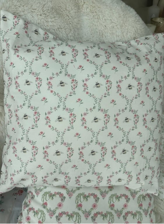Cushion, Decorative Cushion, Bees Design 