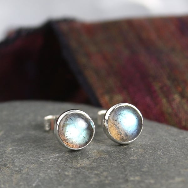 •LABRADORITE - SOFT TRIANGLE• silver bezel set stud earrings
